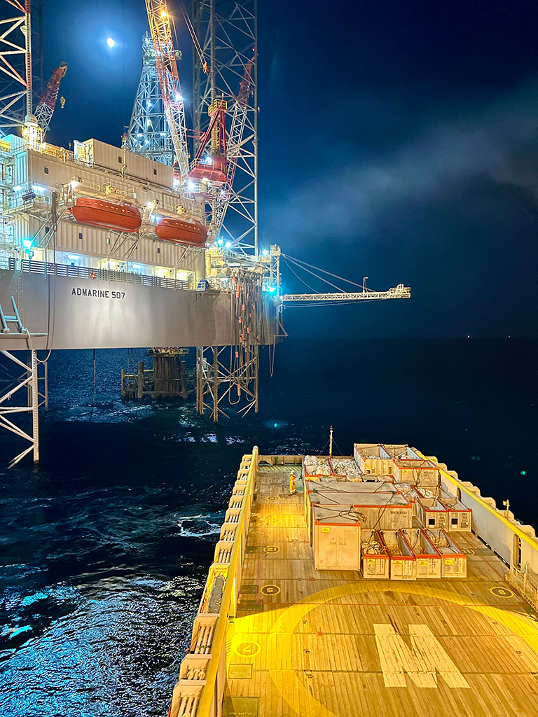 Middle-East-Offshore-Logistics